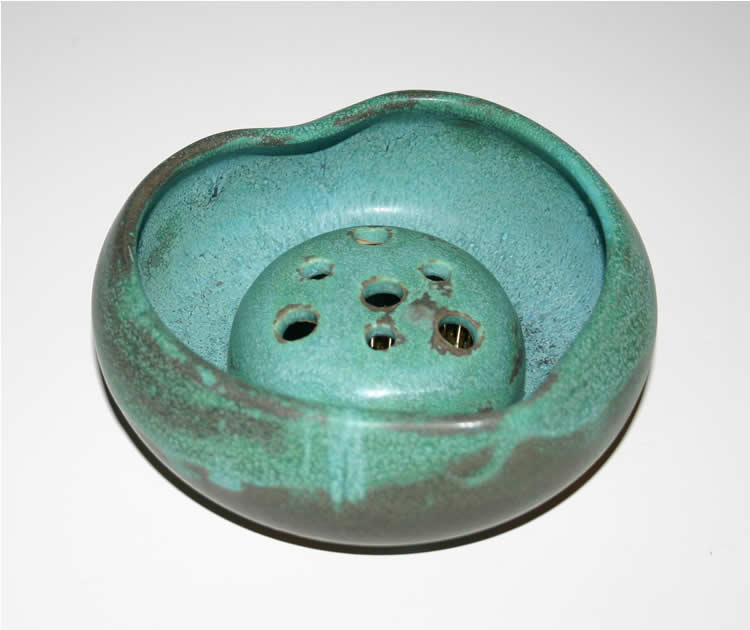 Clay of Fundy hand thrown ikabana